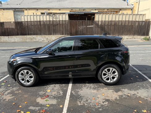Used 2020 Land Rover Range Rover Evoque S image 6