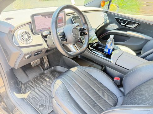 Used 2022 Mercedes-Benz EQS 450+ Sedan image 8