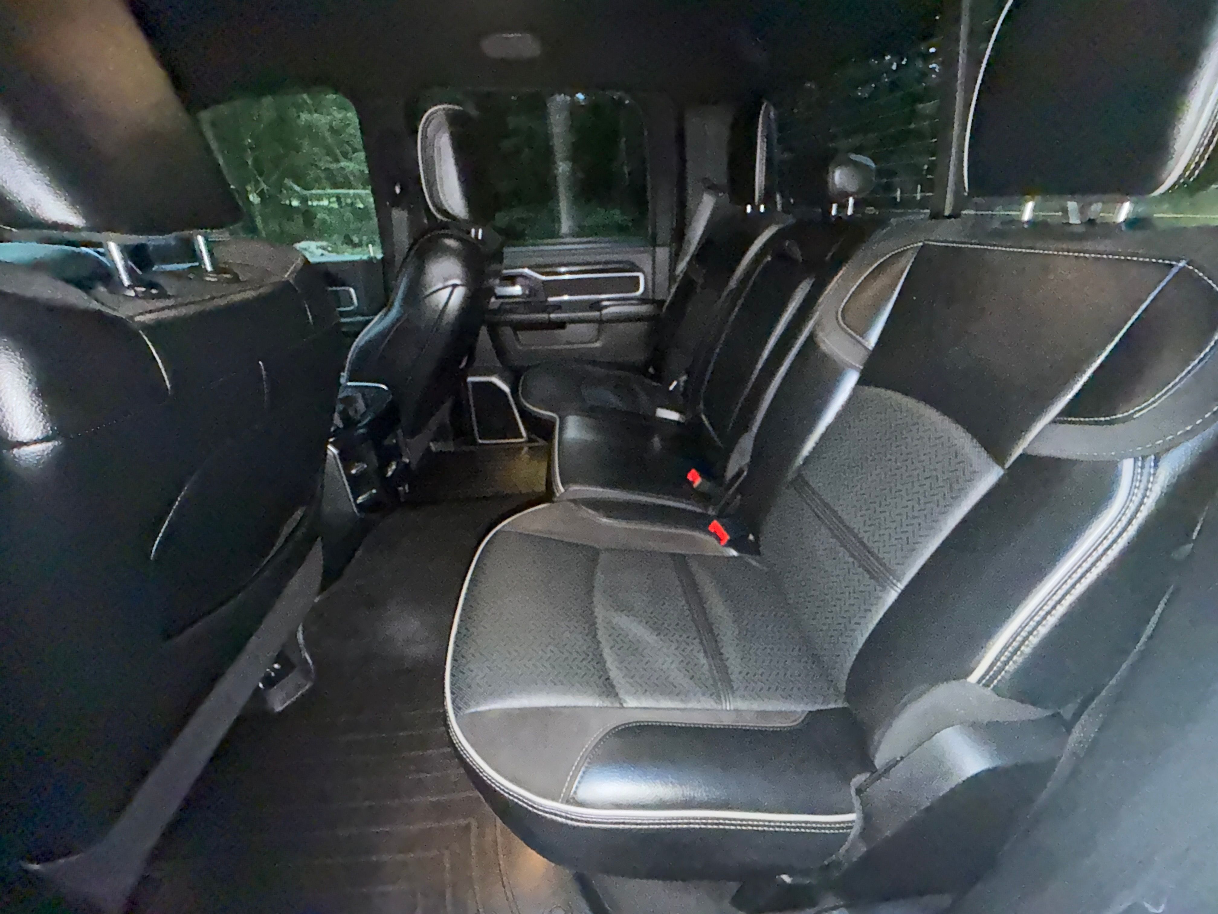 Used 2023 RAM 3500 Laramie AWD/4WD image 11