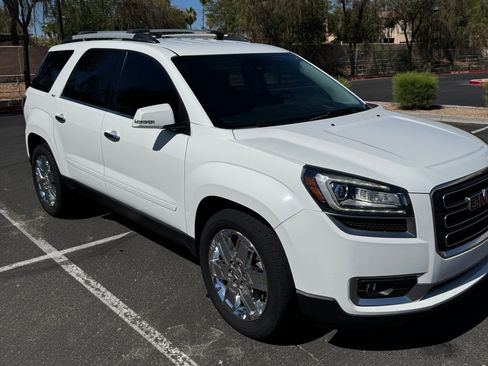 Used 2017 GMC Acadia Limited SLT FWD image 6