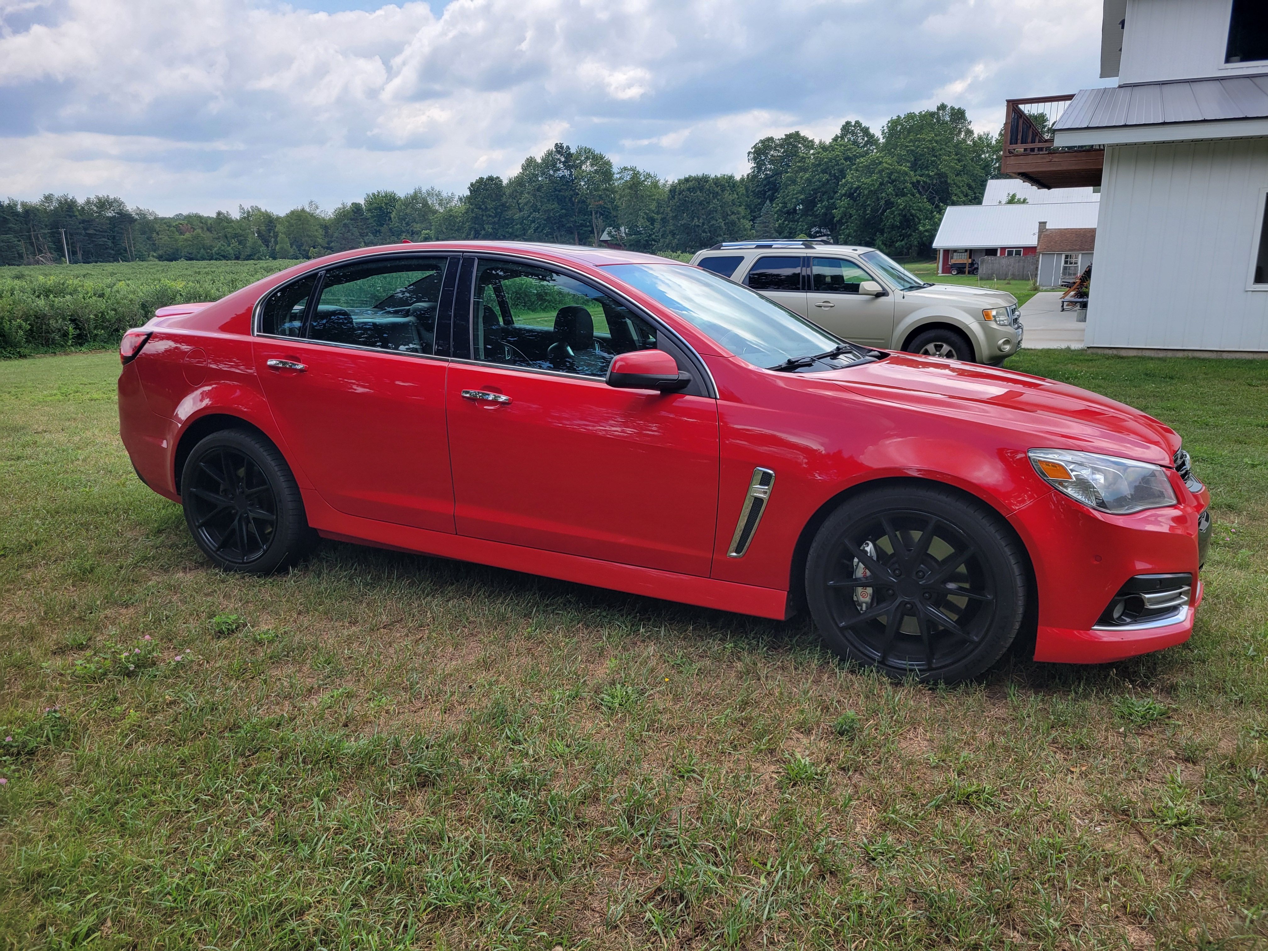 Used 2014 Chevrolet SS RWD image 2