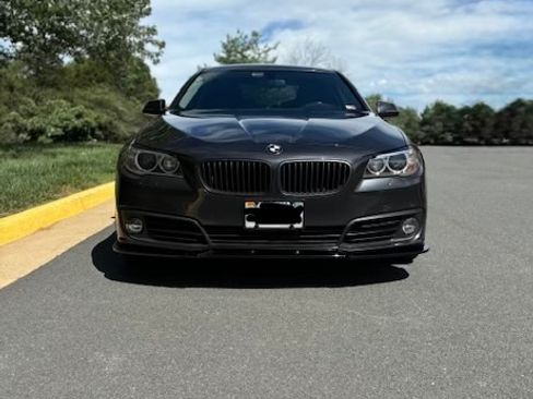 Used 2016 BMW 528i xDrive Sedan AWD/4WD image 2