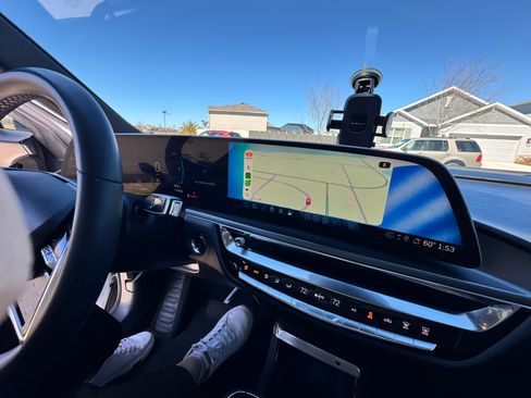 Used 2024 Cadillac Lyriq Tech image 19