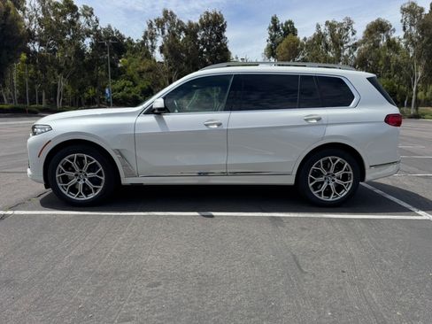 Used 2020 BMW X7 xDrive40i w/ Executive Package AWD/4WD image 1