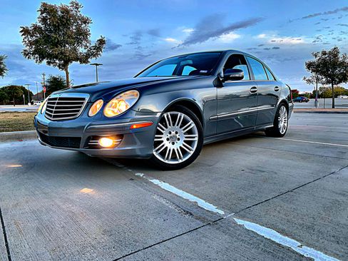 Used 2008 Mercedes-Benz E 350 Sedan image 1