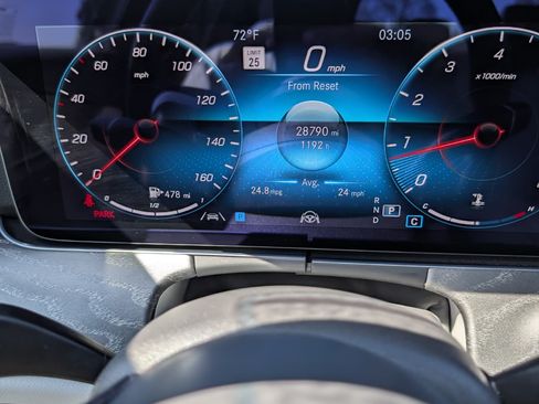 Used 2022 Mercedes-Benz E 350 Sedan image 17