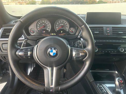 Used 2018 BMW M4 Coupe image 16