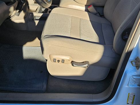 Used 2006 Dodge Ram 2500 Truck SLT image 5