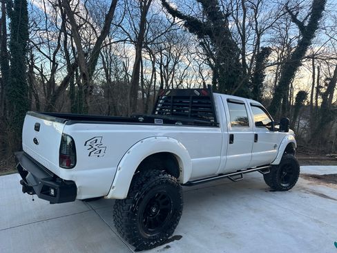 Used 2012 Ford F250 XL w/ PWR Equipment Group image 2