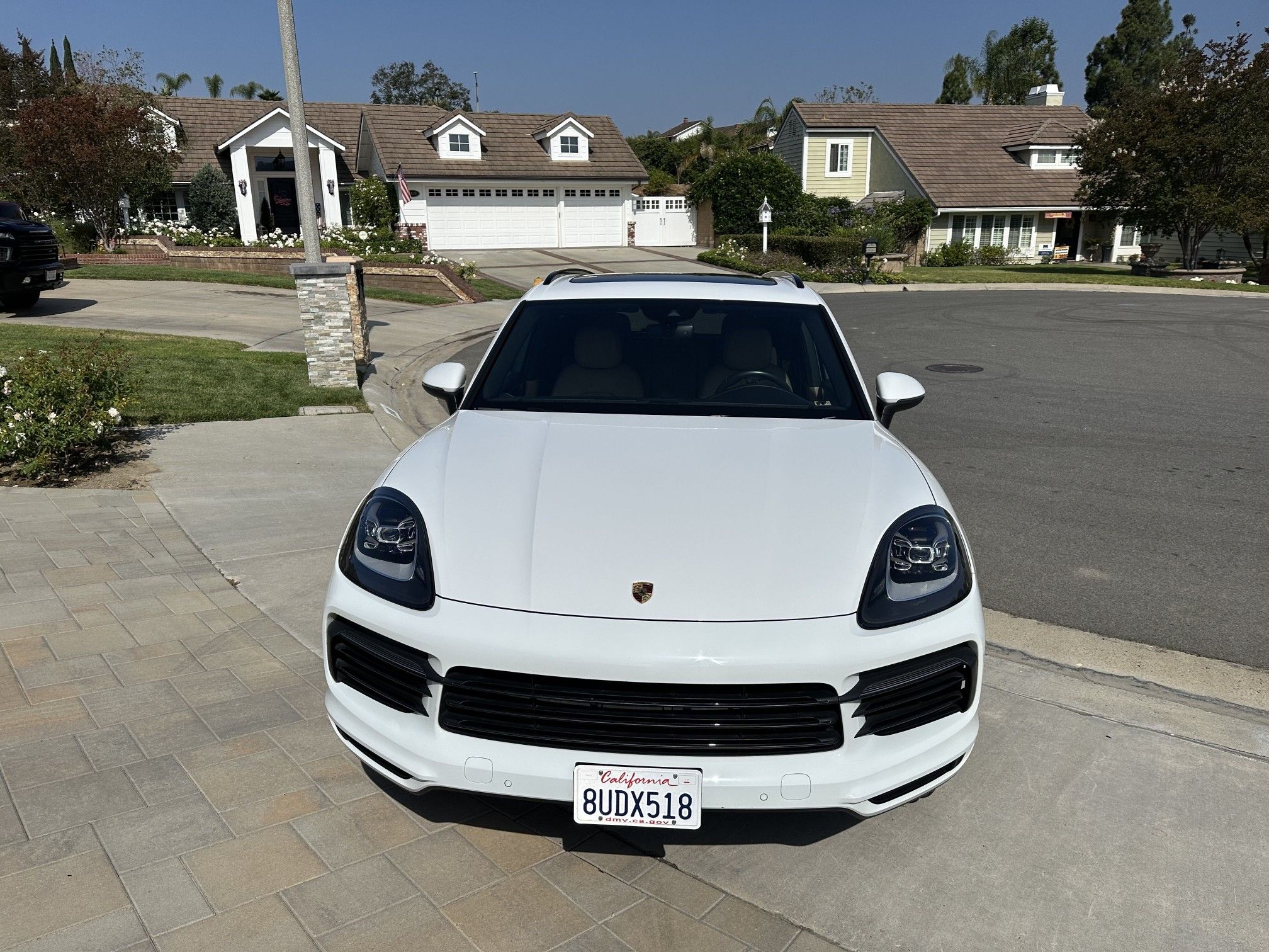 Used 2020 Porsche Cayenne AWD/4WD image 1
