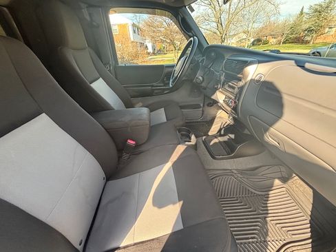 Used 2005 Ford Ranger FX4 image 5