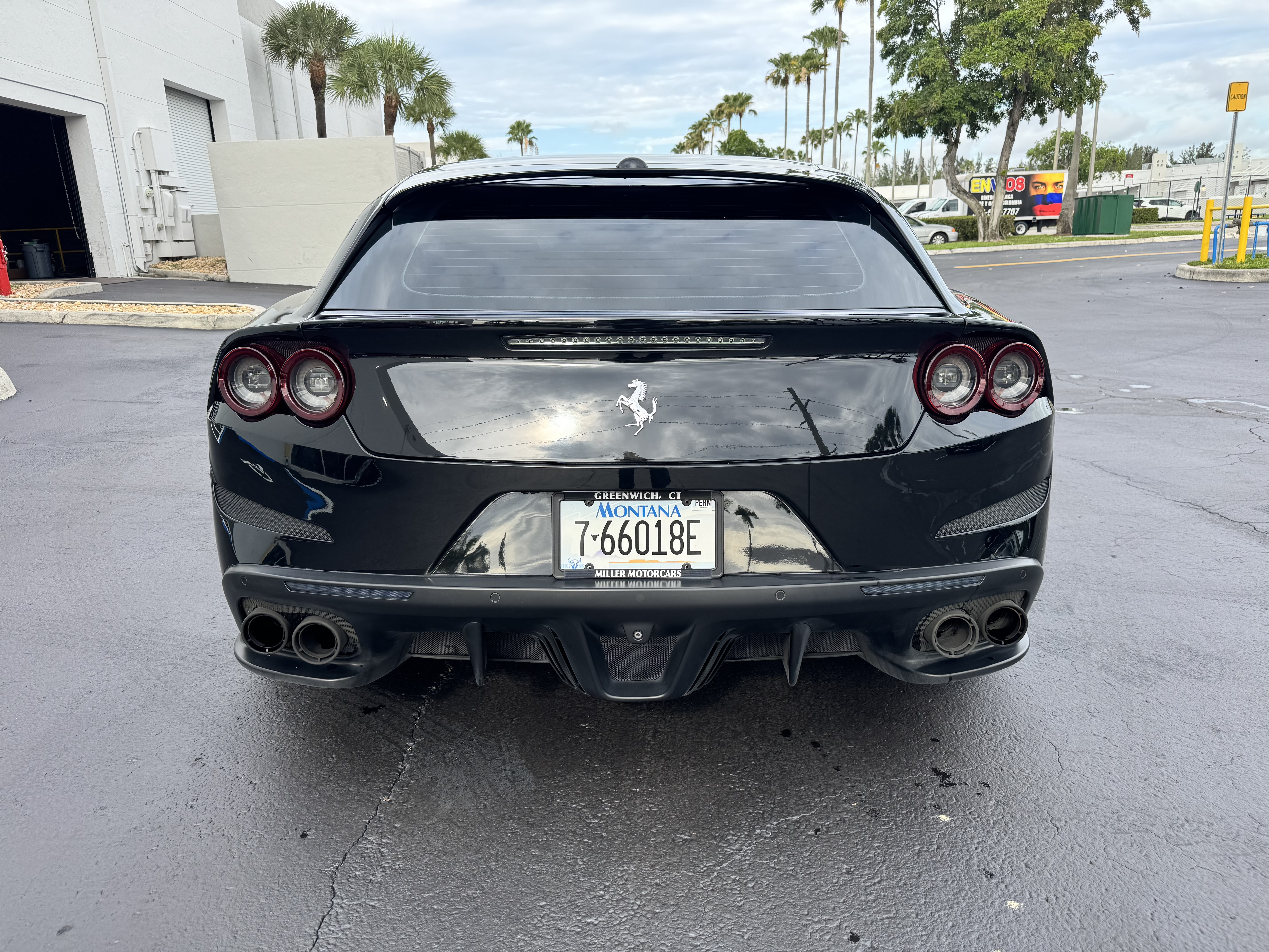 Used 2018 Ferrari GTC4Lusso AWD/4WD image 11