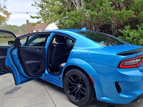 Used 2023 Dodge Charger SRT Hellcat image 10