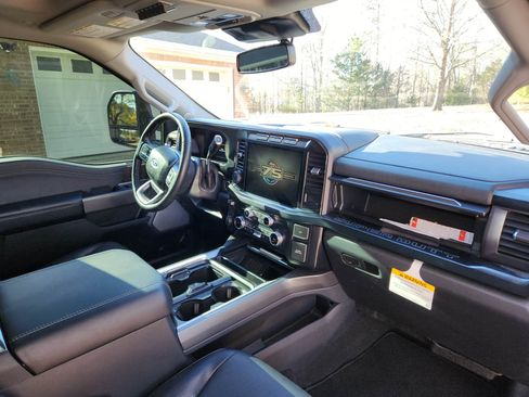 Used 2023 Ford F350 Lariat w/ Lariat Ultimate Package image 14