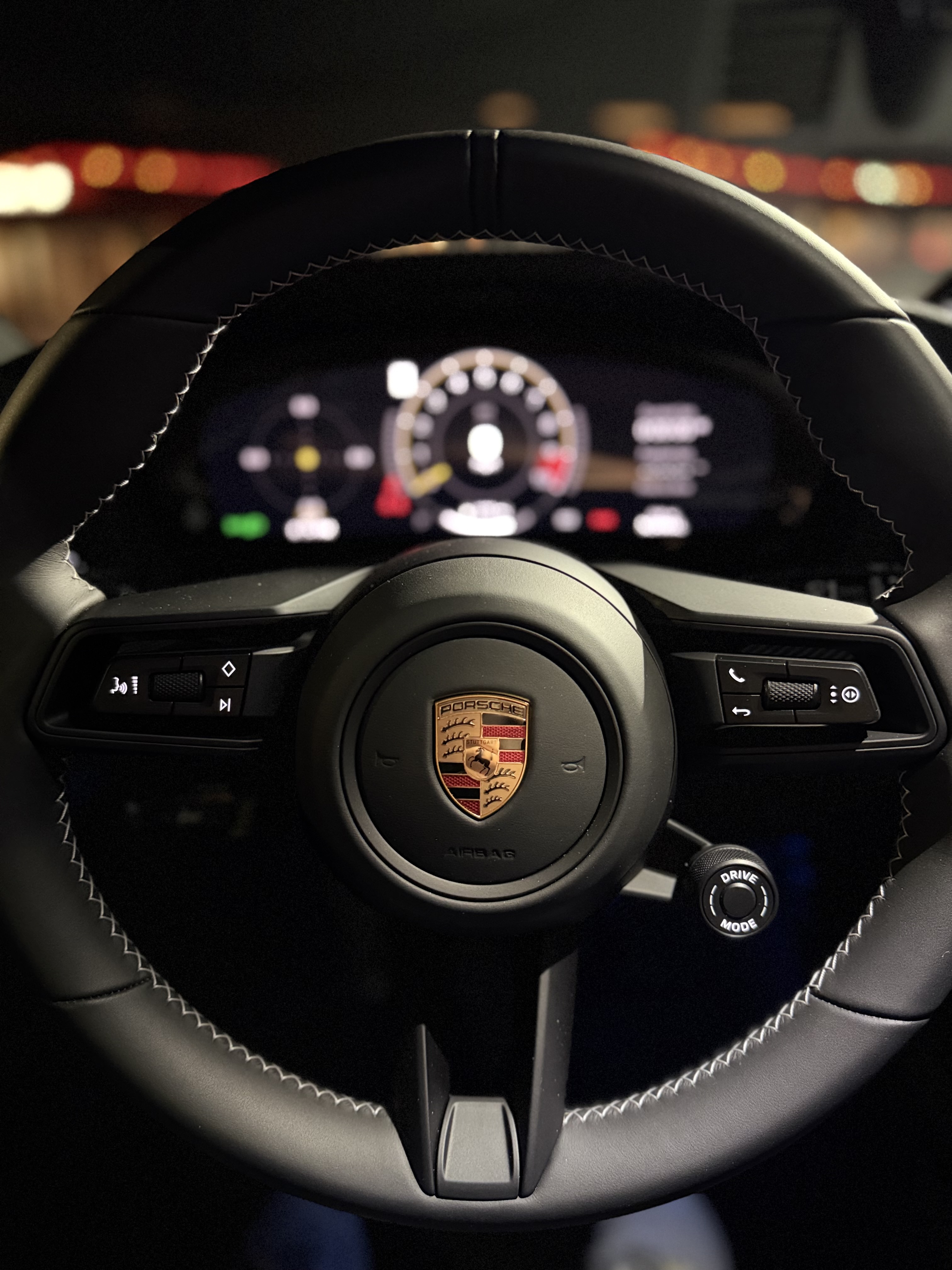 Used 2026 Porsche 911 GT3 RWD image 14