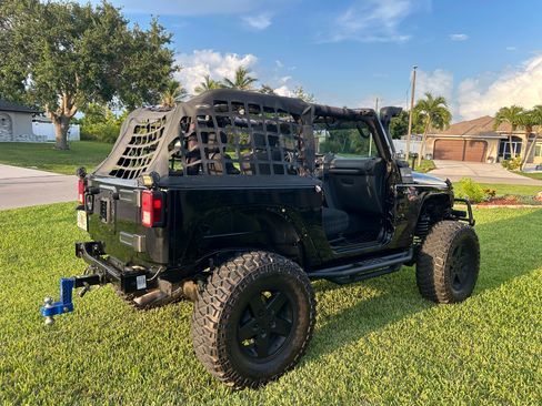 Used 2007 Jeep Wrangler X AWD/4WD image 2