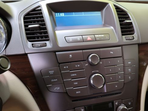 Used 2011 Buick Regal CXL w/ RL3 Preferred Equipment Group FWD image 12