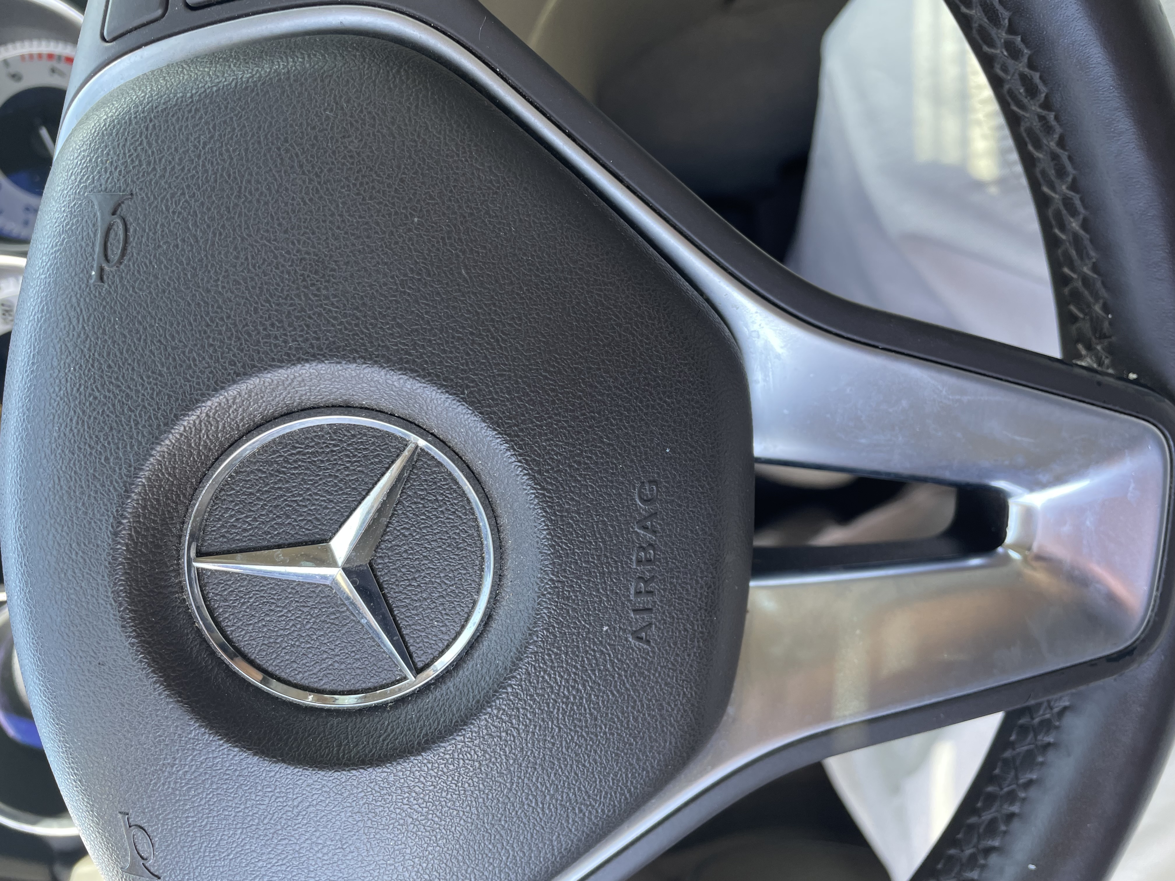 Used 2012 Mercedes-Benz C 250 Sedan image 13