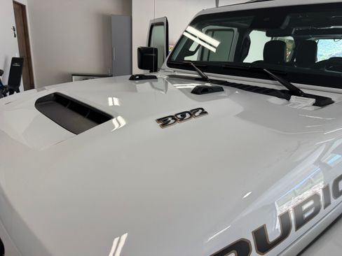 Used 2023 Jeep Wrangler Unlimited Rubicon 392 w/ Xtreme Recon 35" Tire Package AWD/4WD image 10