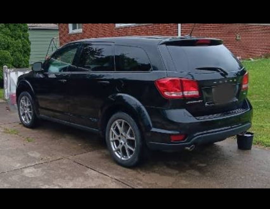 Used 2017 Dodge Journey GT FWD image 6