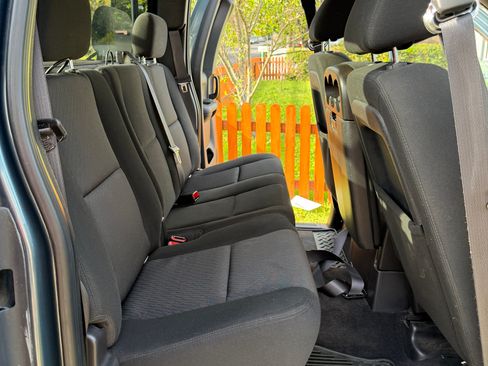 Used 2010 Chevrolet Silverado 1500 LT w/ Power Pack Plus image 19