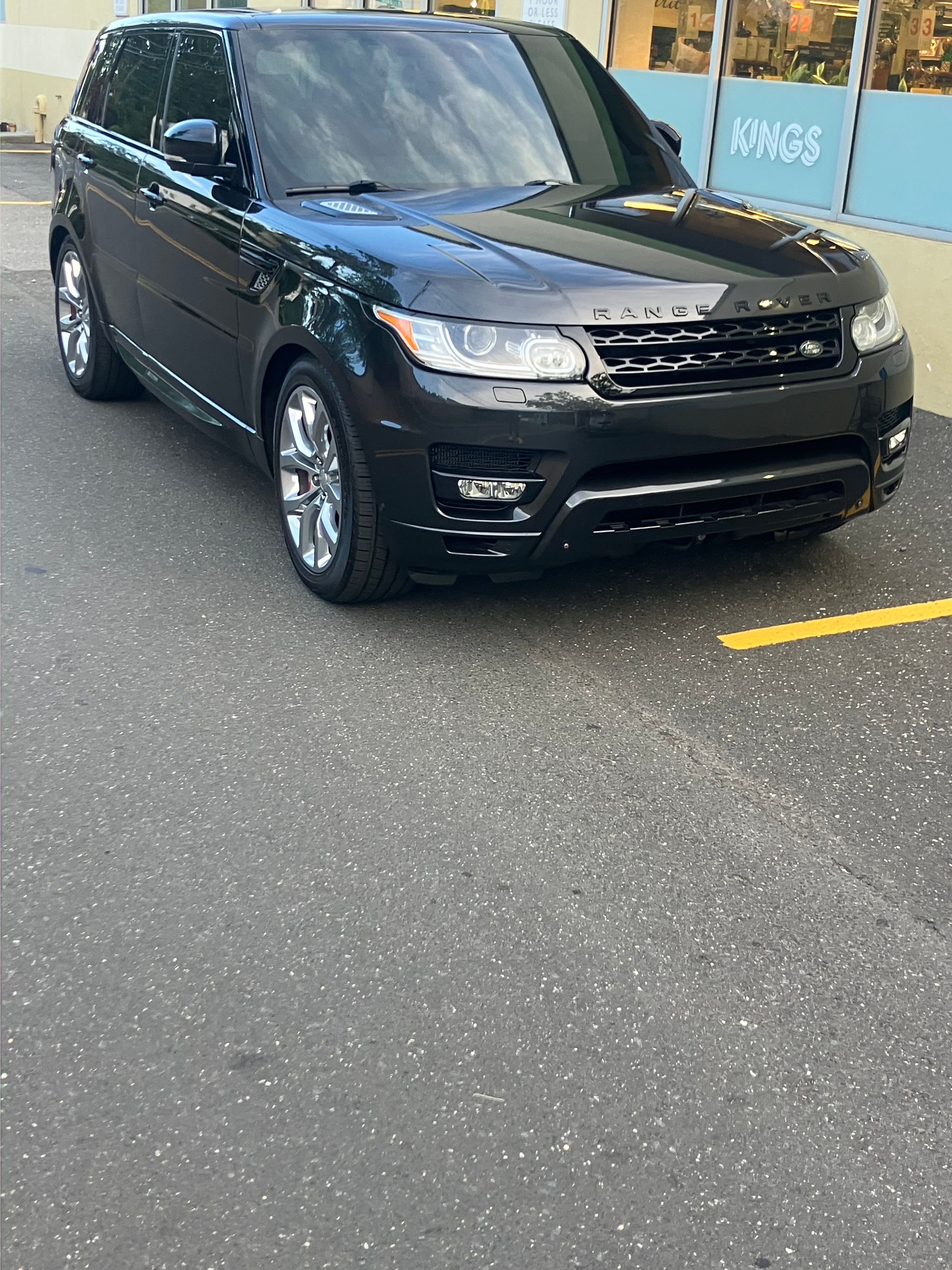 Used 2014 Land Rover Range Rover Sport Supercharged AWD/4WD image 12