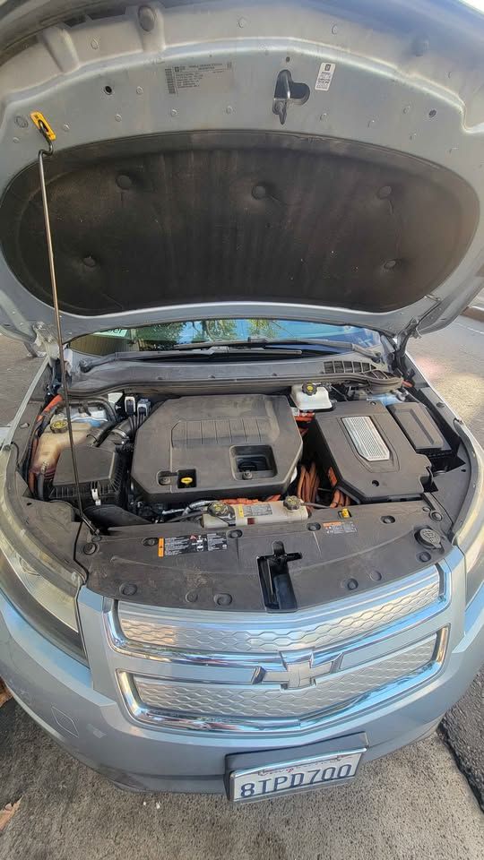 Used 2013 Chevrolet Volt FWD image 10