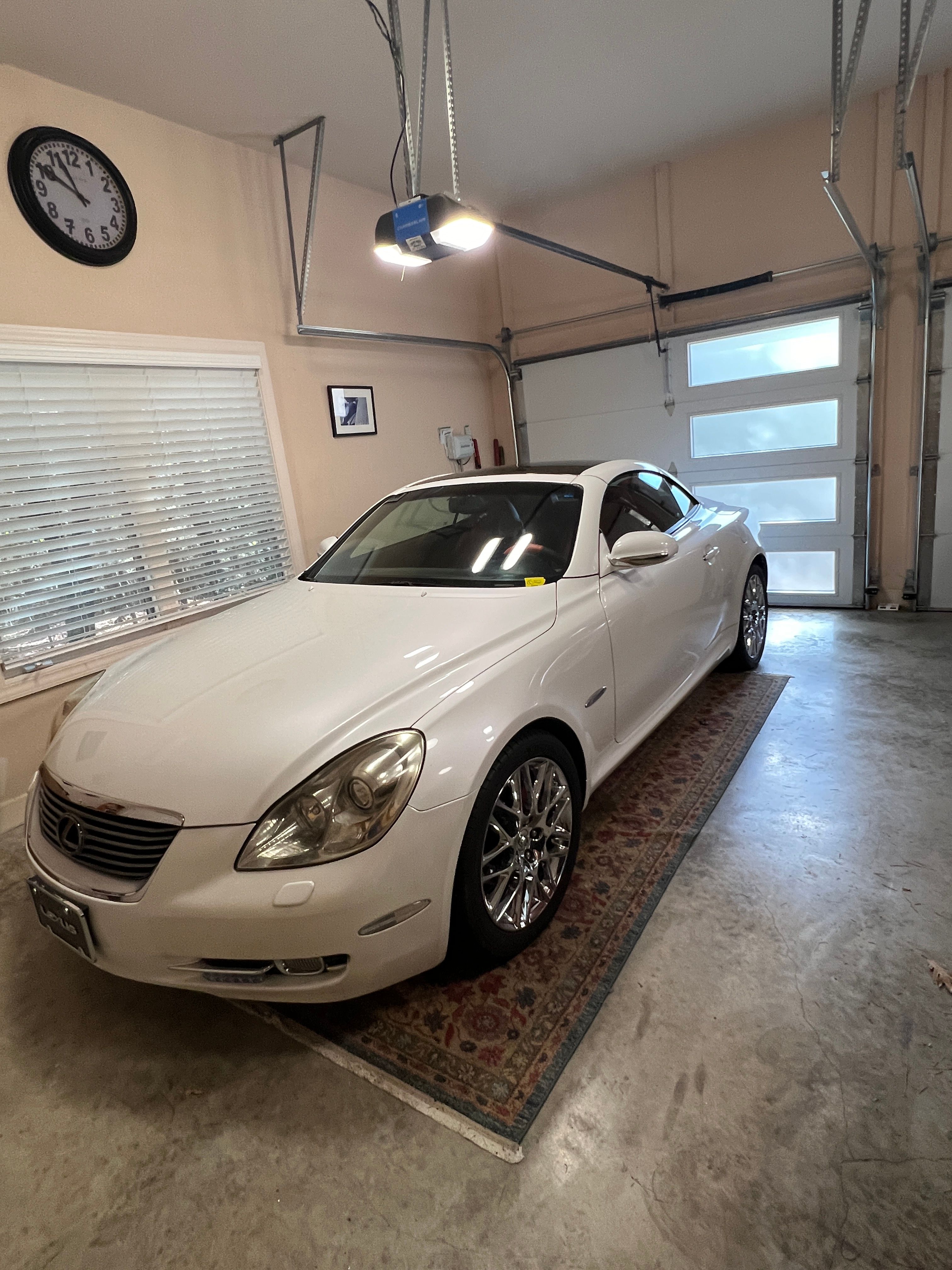 Used 2007 Lexus SC 430 Convertible RWD image 1