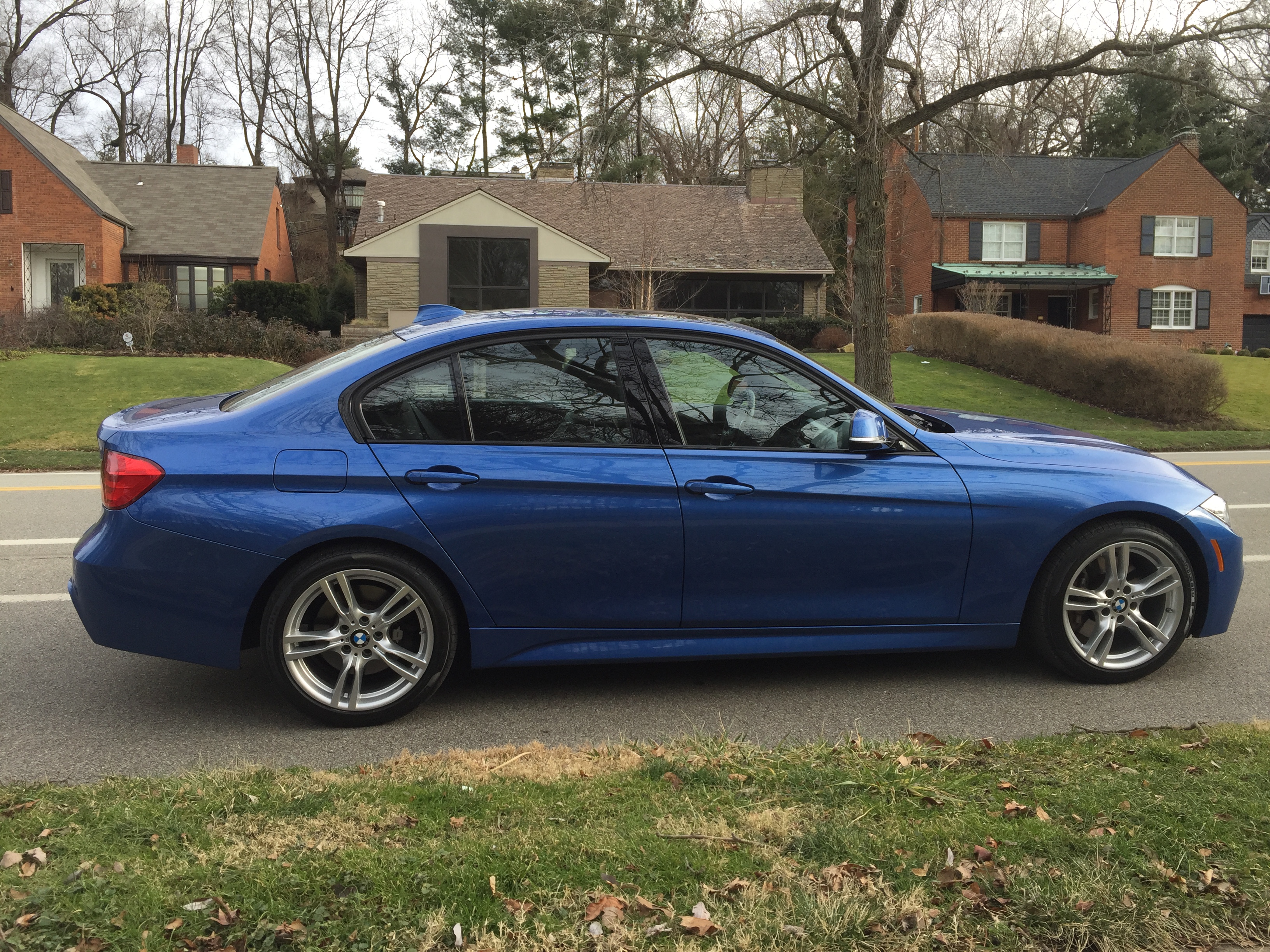 Used 2014 BMW 335i xDrive Sedan AWD/4WD image 4