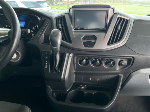 Used 2016 Ford Transit 350 XLT RWD image 11