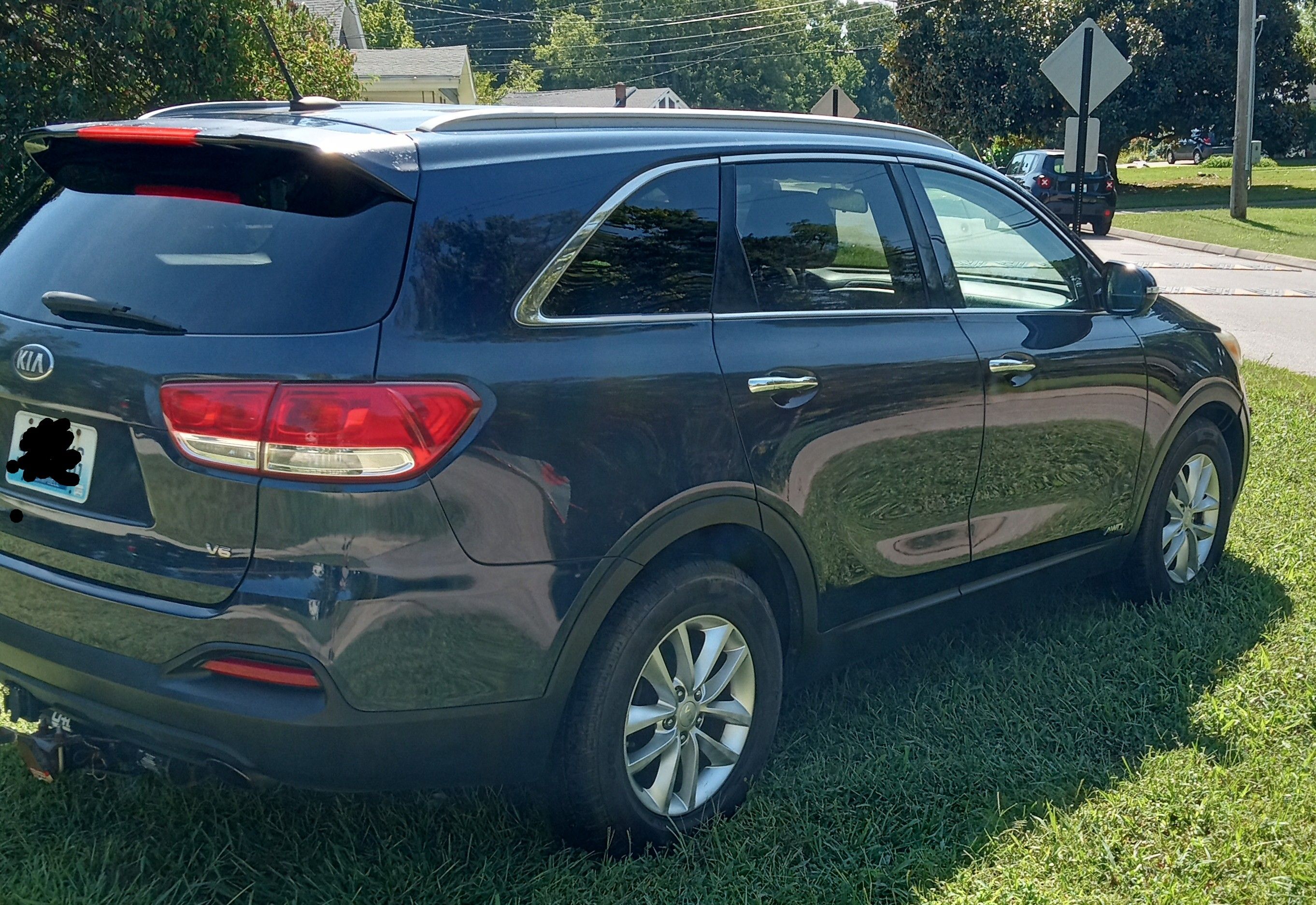 Used 2017 Kia Sorento AWD image 10