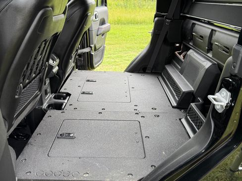 Used 2022 Jeep Gladiator Rubicon w/ LED Lighting Group image 30