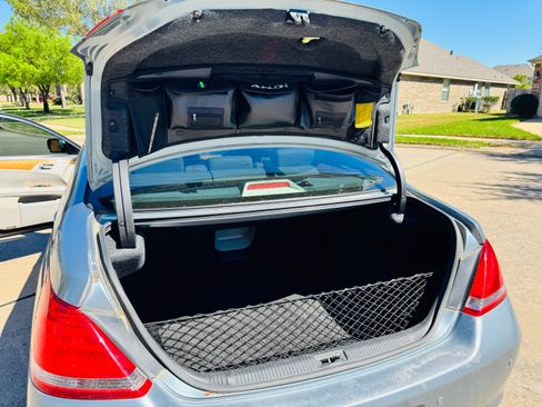 Used 2007 Toyota Avalon XLS image 10