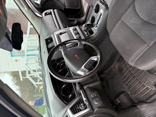 Used 2016 GMC Acadia SLE AWD/4WD image 15