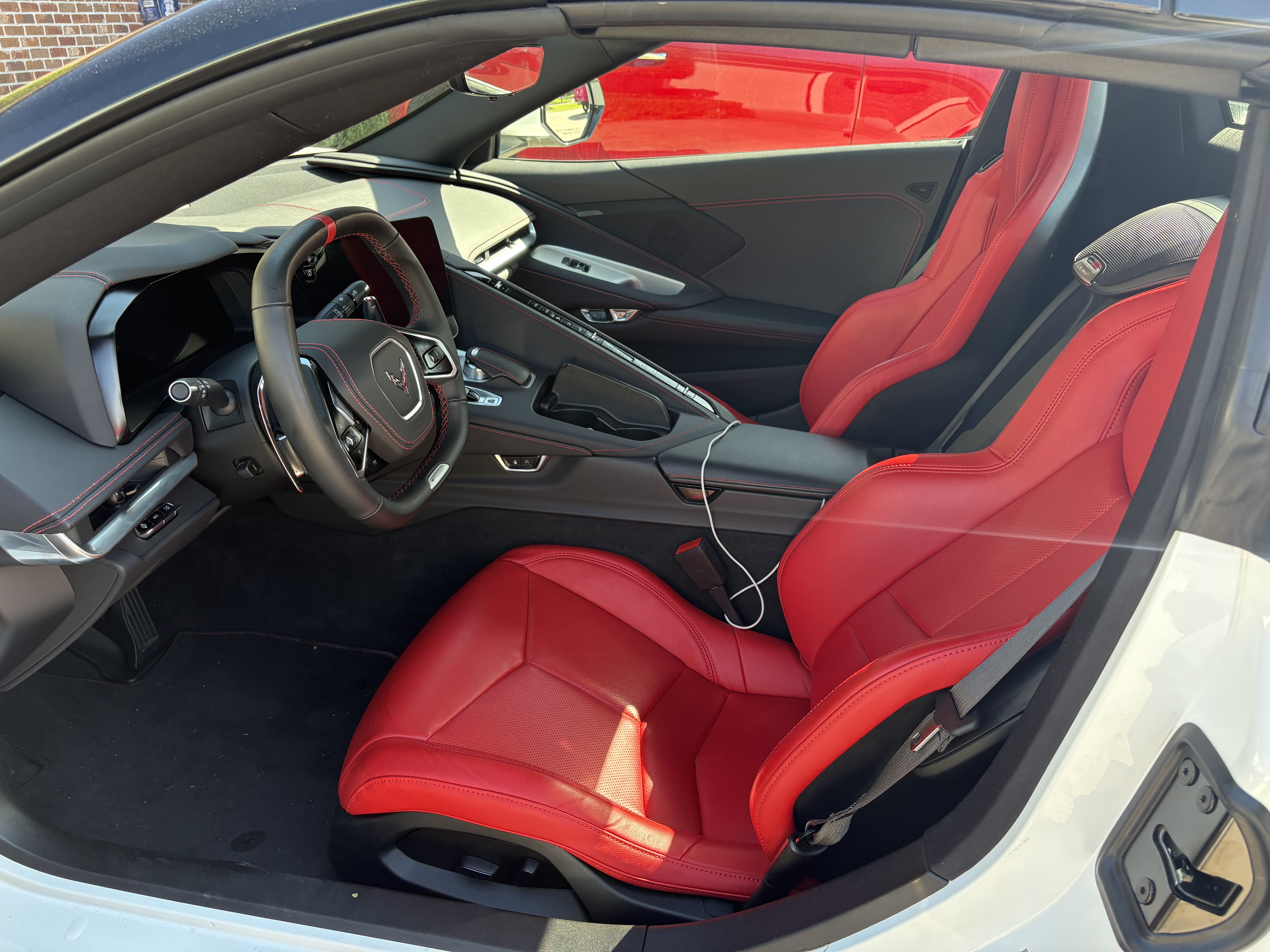 Used 2025 Chevrolet Corvette E-Ray AWD/4WD image 4