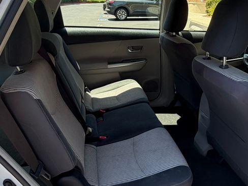 Used 2015 Toyota Prius V Three FWD image 6