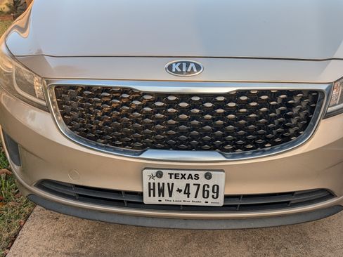 Used 2016 Kia Sedona LX w/ Option Group 020 image 4