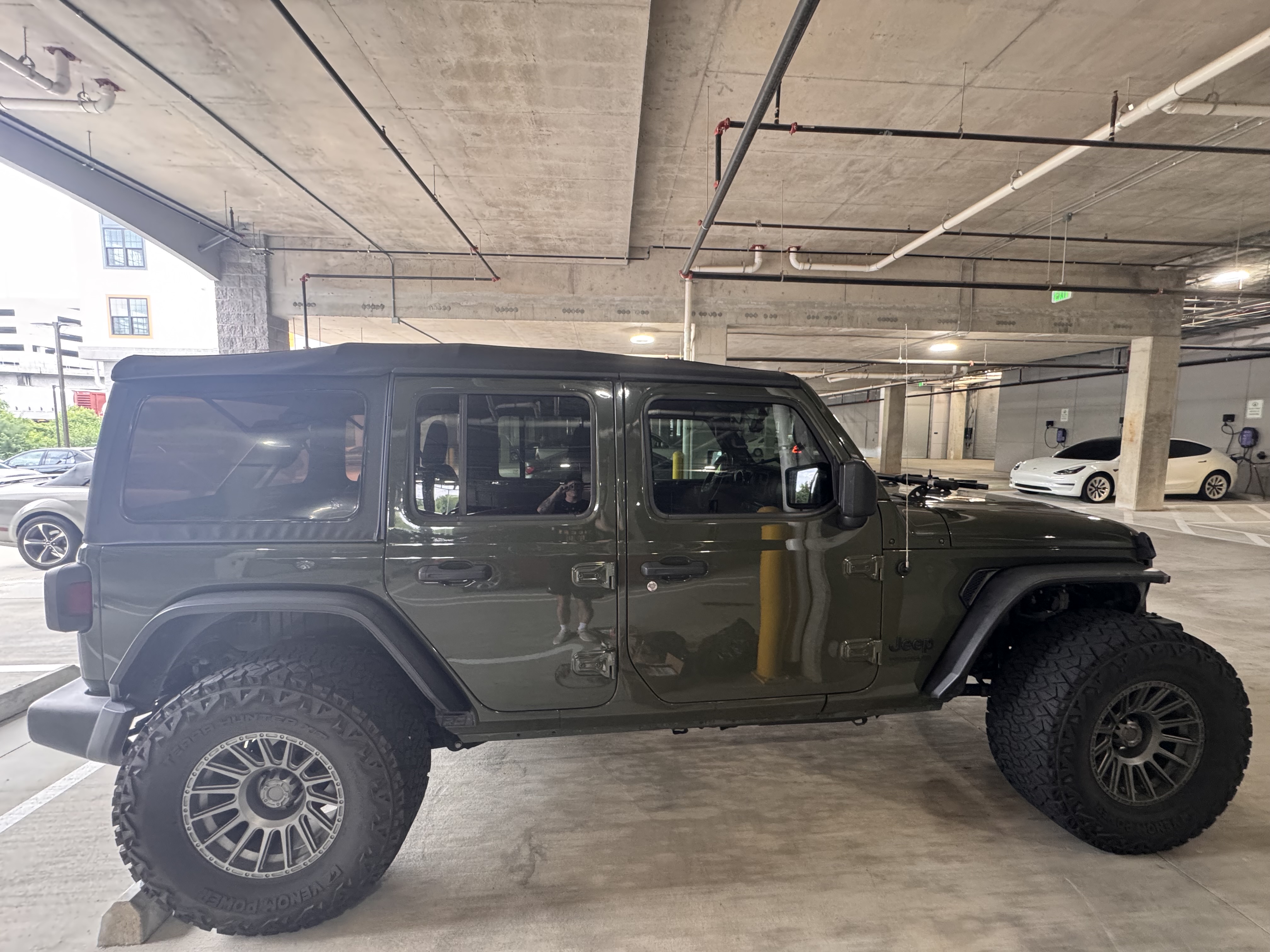 Used 2022 Jeep Wrangler Unlimited Sport AWD/4WD image 4