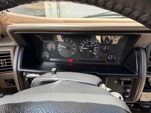 Used 1995 Jeep Grand Cherokee Laredo AWD/4WD image 13
