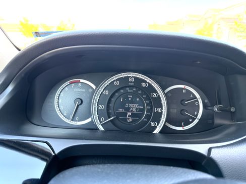 Used 2017 Honda Accord LX image 15