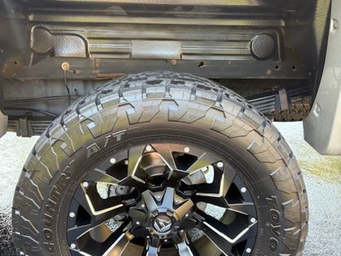 Used 2007 Chevrolet Silverado 3500 LT w/ Suspension Package, Off-Road image 12