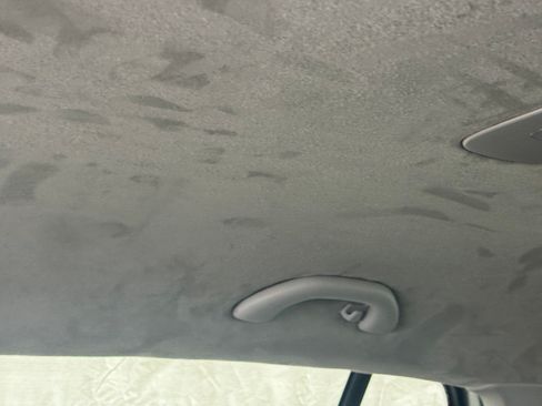 Used 2012 Volkswagen Golf TDI image 13