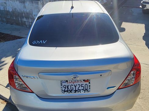 Used 2012 Nissan Versa S image 2