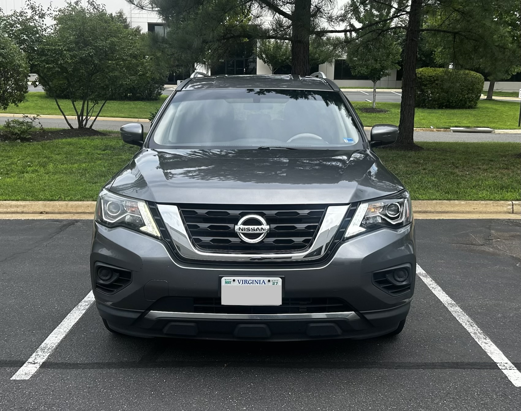 Used 2019 Nissan Pathfinder S AWD/4WD image 2