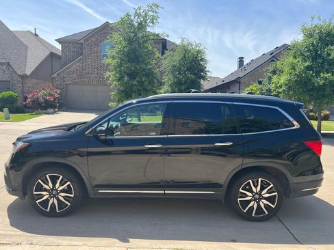 Used 2019 Honda Pilot Elite image 5
