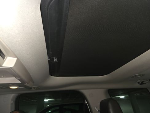 Used 2012 GMC Acadia Denali image 10