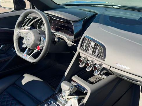 Used 2020 Audi R8 V10 performance image 19