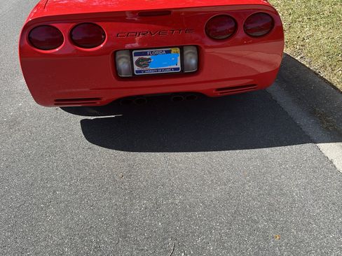 Used 1998 Chevrolet Corvette Convertible w/ Performance Handling Pkg image 14