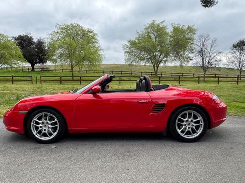 Used 2004 Porsche Boxster image 2