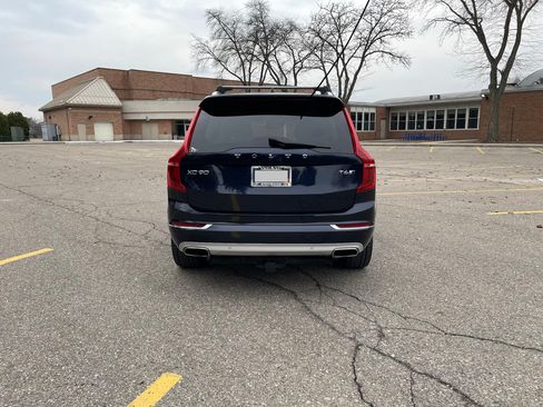 Used 2016 Volvo XC90 T6 Inscription w/ Vision Package image 9